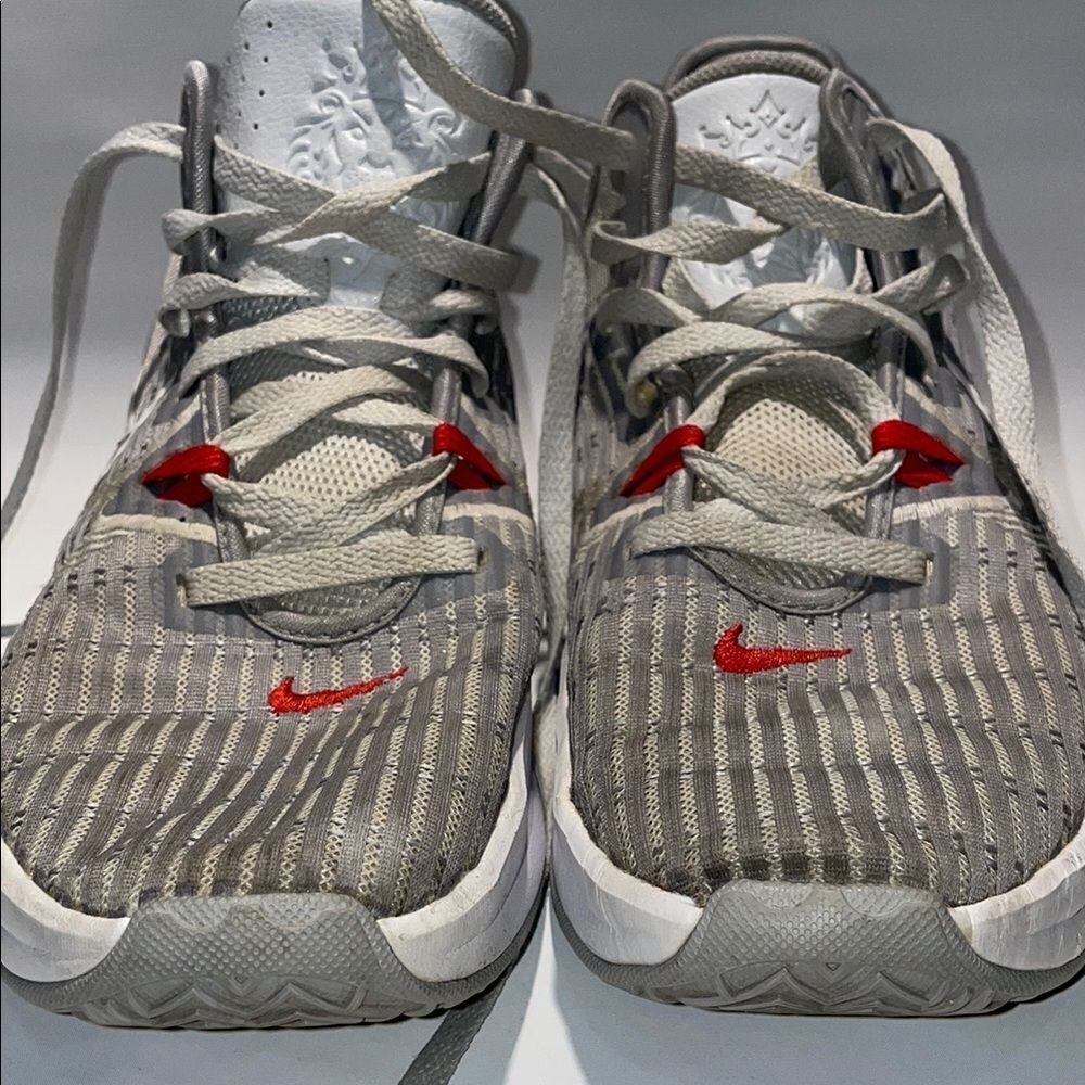 Nike Gray and Red Athletic Shoes with Cushioned Sole